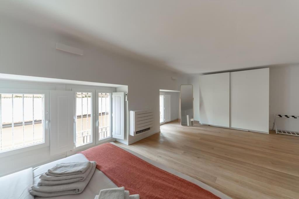 Milano Loft-Hosted By Sweetstay Extérieur photo