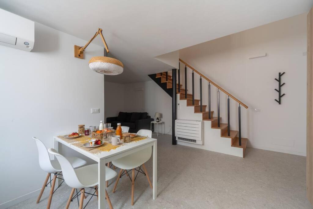 Milano Loft-Hosted By Sweetstay Extérieur photo